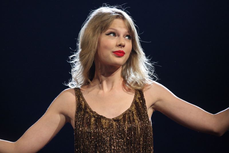 Taylor Swift’s Pro-LGBT Video Gets SLAMMED By Both Republicans AND Democrats