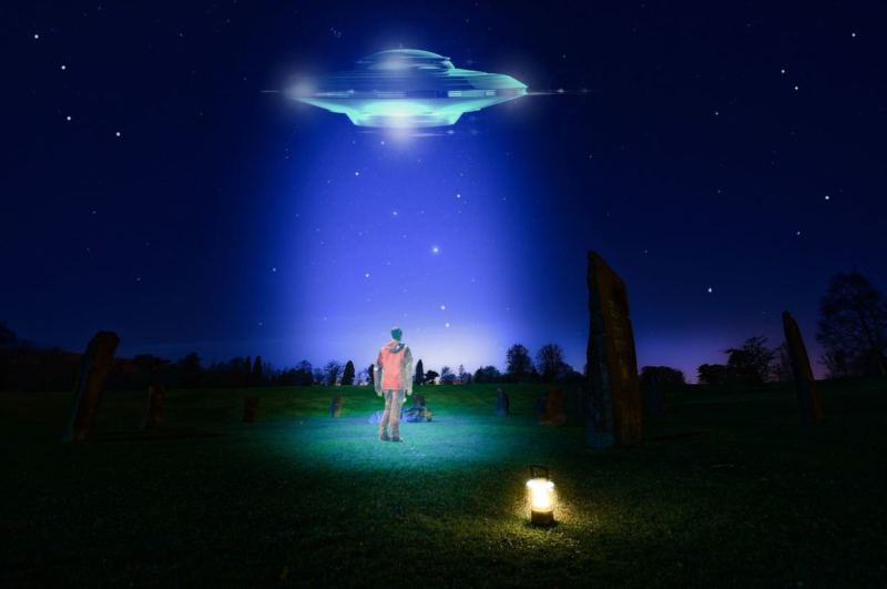 Navy Verifies UFO Videos Are Real, Shouldn’t Have Been Released