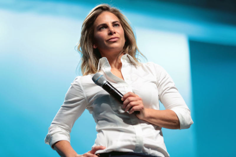 Jillian Michaels Slams PC Culture and Says THIS Shouldn’t Be Glamorized, Hollywood Bites Back