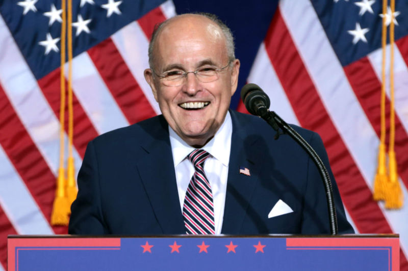 Rudy Giuliani Says De Blasio Is Ordering Police Not to Enforce the Law or Make Arrests (VIDEO)