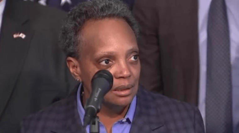 Hypocrite Lori Lightfoot Calls Out Greg Abbott After Bussing in Illegal Immigrants to Chicago