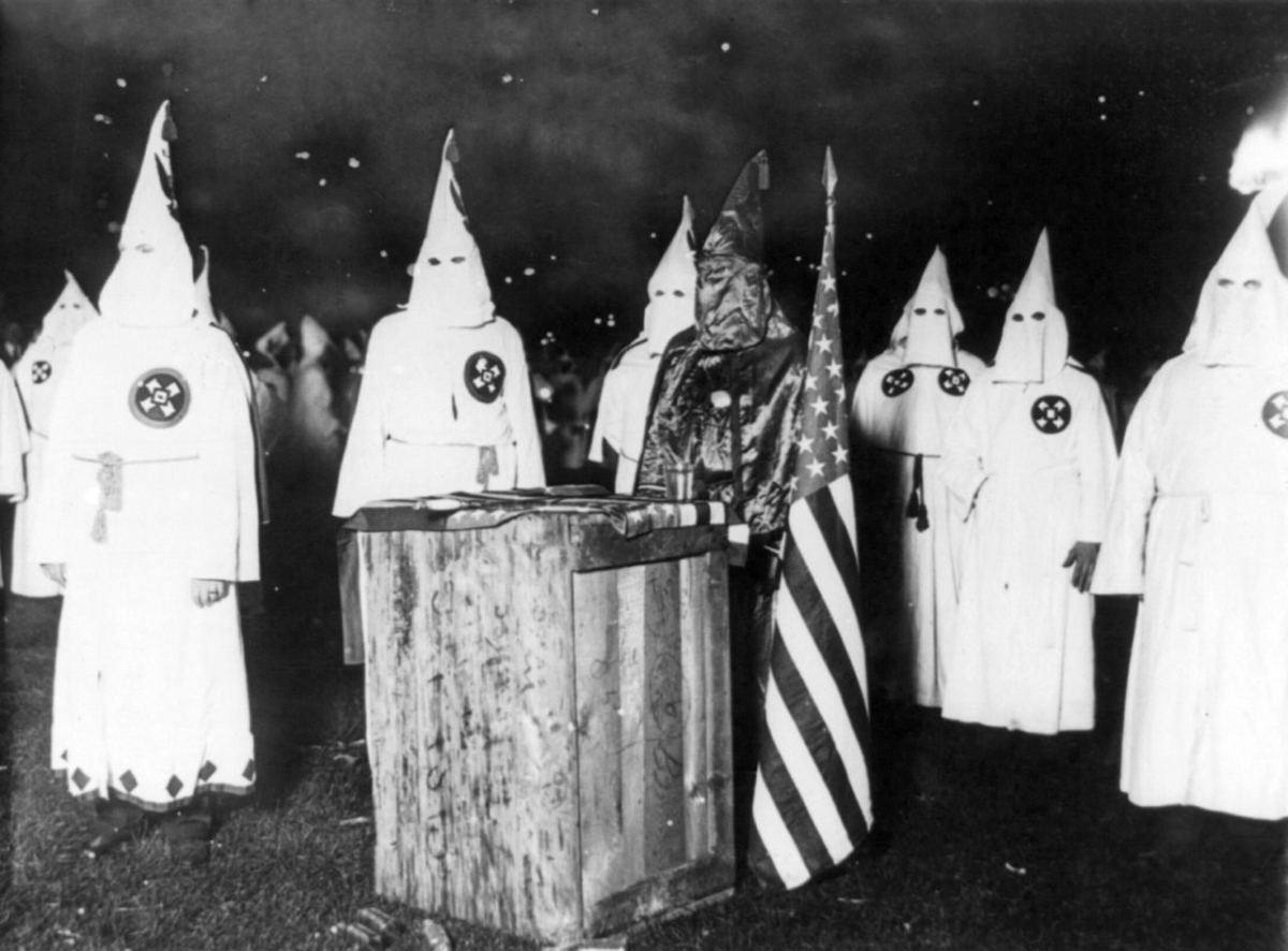 public-school-district-teaching-kids-police-are-just-like-kkk-freedom