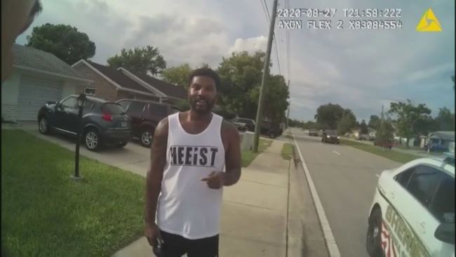 Black Jogger Detained By Police After Fitting Description of Suspect Has Very Positive Outcome