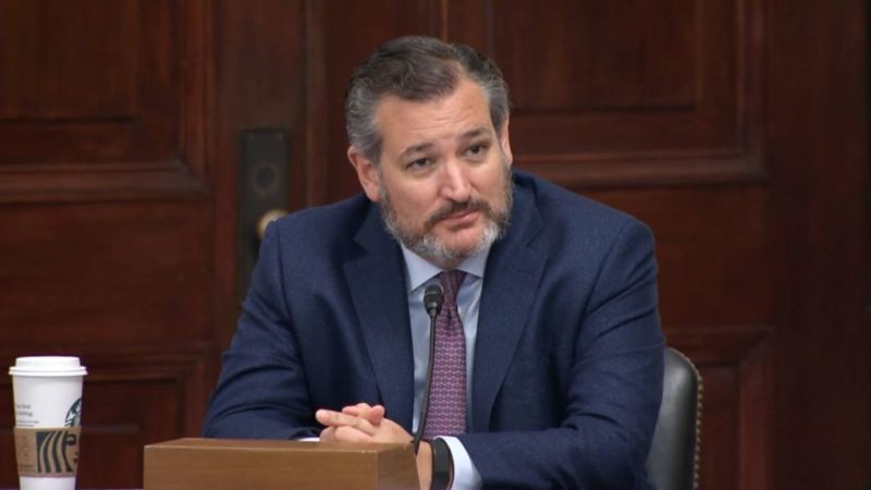 Airport Employee Unjustifiably Calls Police After Ted Cruz Gets Upset About Missing Flight (VIDEO)