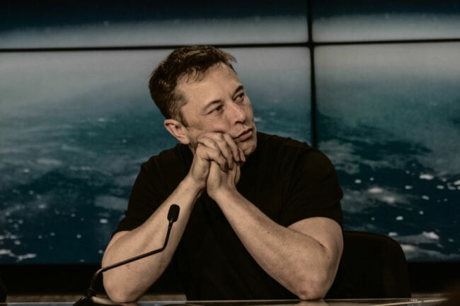 Elon Musk Dunks on Pocahantas and Reveals How Much He’ll Pay in Taxes This Year