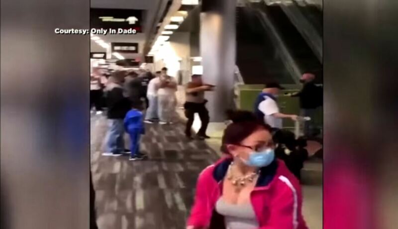 Police Officer Forced to Draw on Mob After Massive Fight at Airport (VIDEO)
