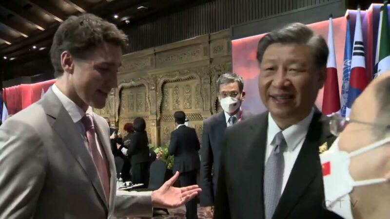 China’s President Xi Confronts Slimy Justin Trudeau to His Face