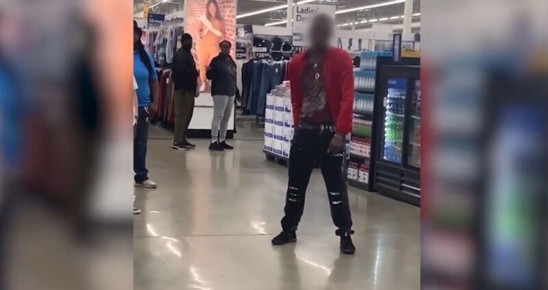 Quick-Thinking Veteran Takes Down Knife-Wielding Man at Walmart (VIDEO)