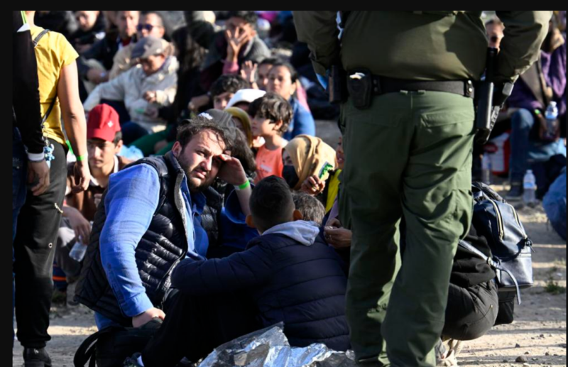 Record-Breaking Rise: Over 370,000 Illegal Border Crossers in December