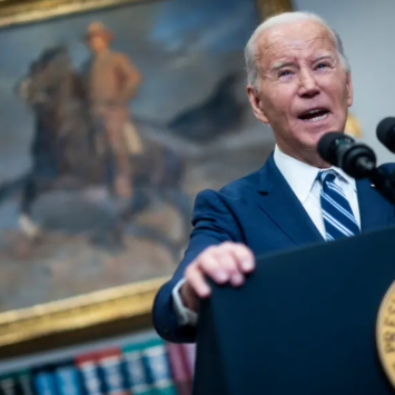 Biden Angrily Snaps At Reporter, Starts Screaming: ‘Give Me The Power!’
