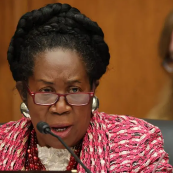 Rep. Sheila Jackson Lee Humiliated After Hilariously Dumb Rant About The Moon
