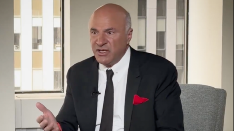 AOC Brutally Roasted By Mr. Wonderful: ‘Would Not Let Her Manage A Candy Store’